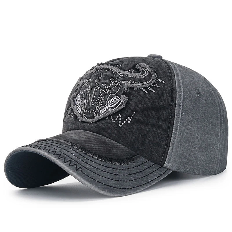 New Fashion Unisex Bull Head Pattern Embroidered Patch Brushed Distressed Style Two Color Cotton Adjustable Baseball Cap