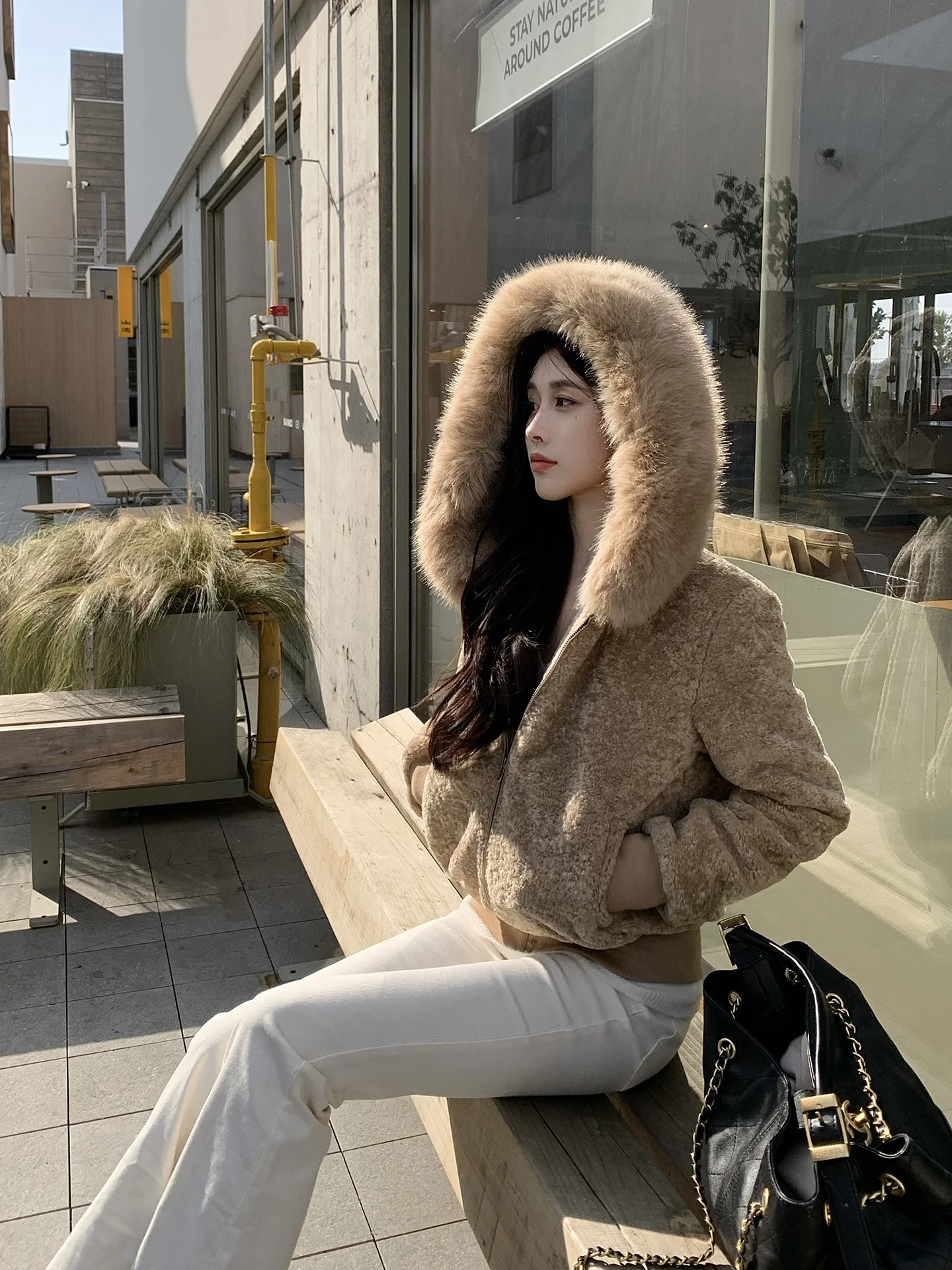 

He Chenxi Women's ort Fur Coat with Hood And Collar Autumn Winter New Sle Slimming Plu Jaet Stand Edition Polyeste...