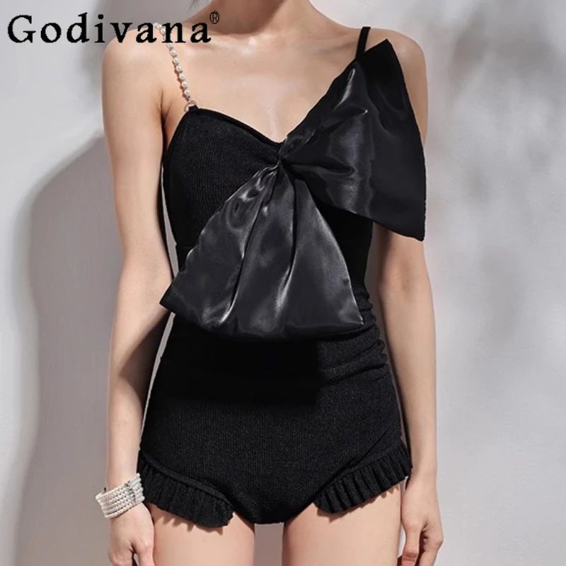 

Summer New Sweet Temperament Bow Conservative Vacation Triangle One-piece Swimsuit Classic Black Girls Sexy Suspender Swimwear