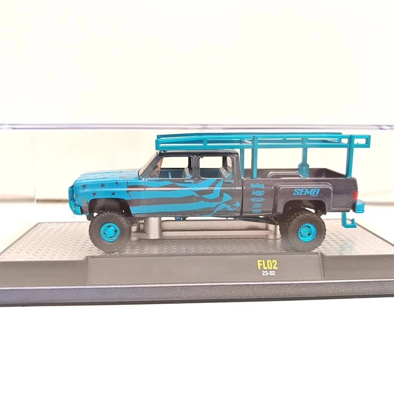 M2 เครื่อง 1:64 Scale 1990 C1500 รถกระบะสีขาวสีแดงรถคอลเลกชันของขวัญของเล่นเด็กจํากัด FAST SHIPPING