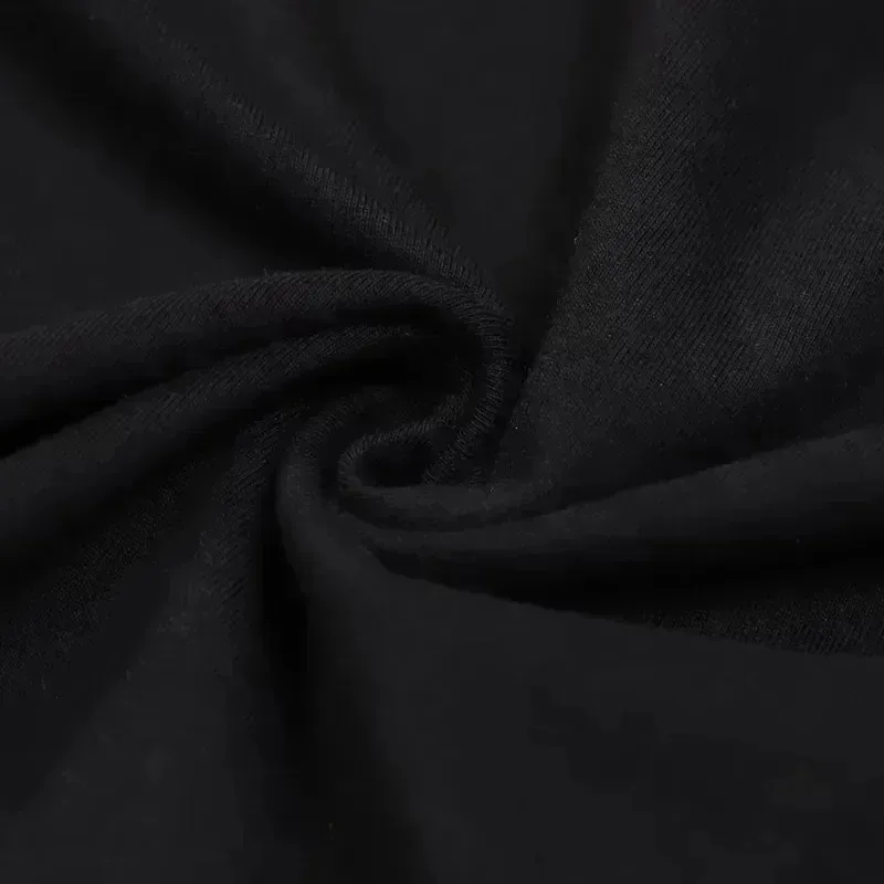 Women's Cartoon Wolf and Rabbit Pattern T-shirt Comfortable and Casual Top Machine Washable Y2K Style Women Round Neck T-shirt.