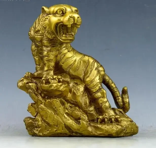 

SCY 1024+++Pure copper tiger ornaments, twelve Chinese zodiac, Shang Shan tiger, bronze ware
