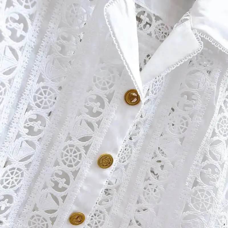 Luxury Hollow Out Dress Two Piece Set Women\'s 2025 Summer Holiday Embroidered Lace Jackets White Tops Pleated Short Skirts Suits