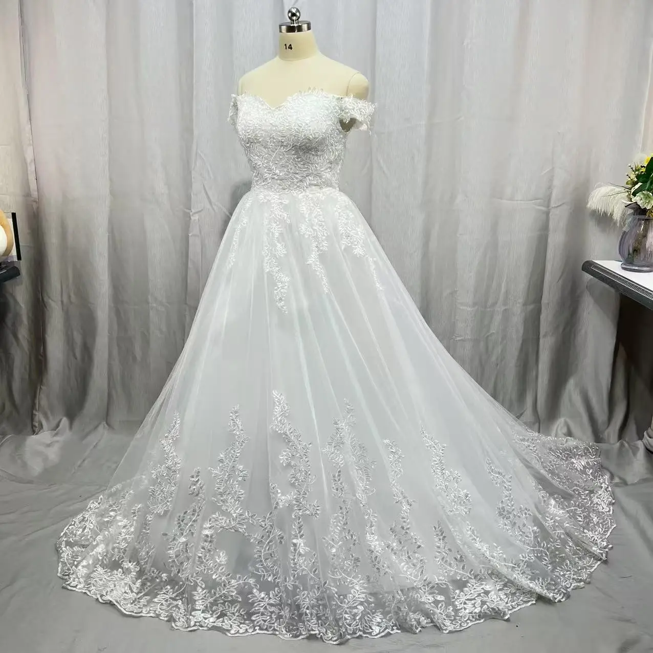 Trắng Lệch Vai Plus Size Đầm Vestido De Noiva 2022 Áo Cưới Tàu Tự Làm Plus Kích Thước Cô Dâu Voan Mariage