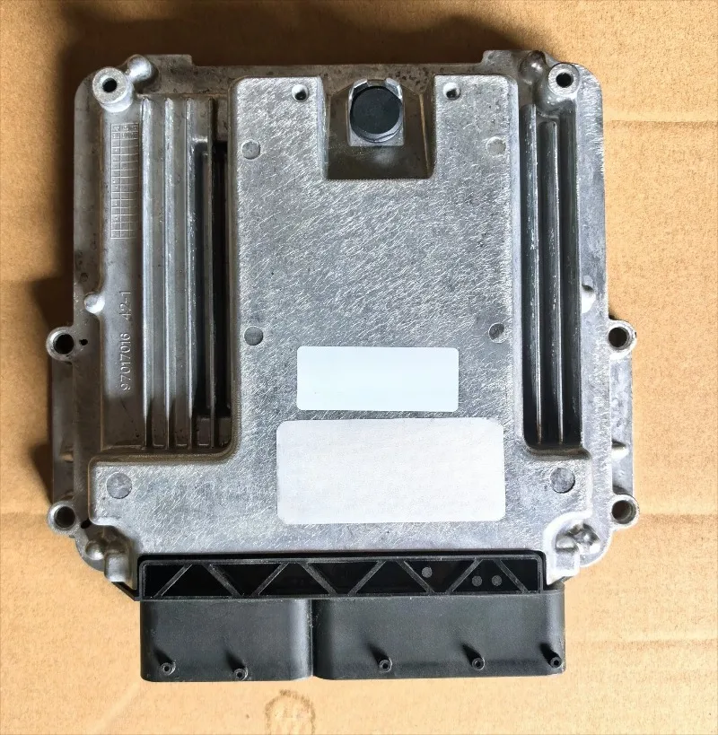 

1pcs MDCC878 ECU 0281020659 hot sale