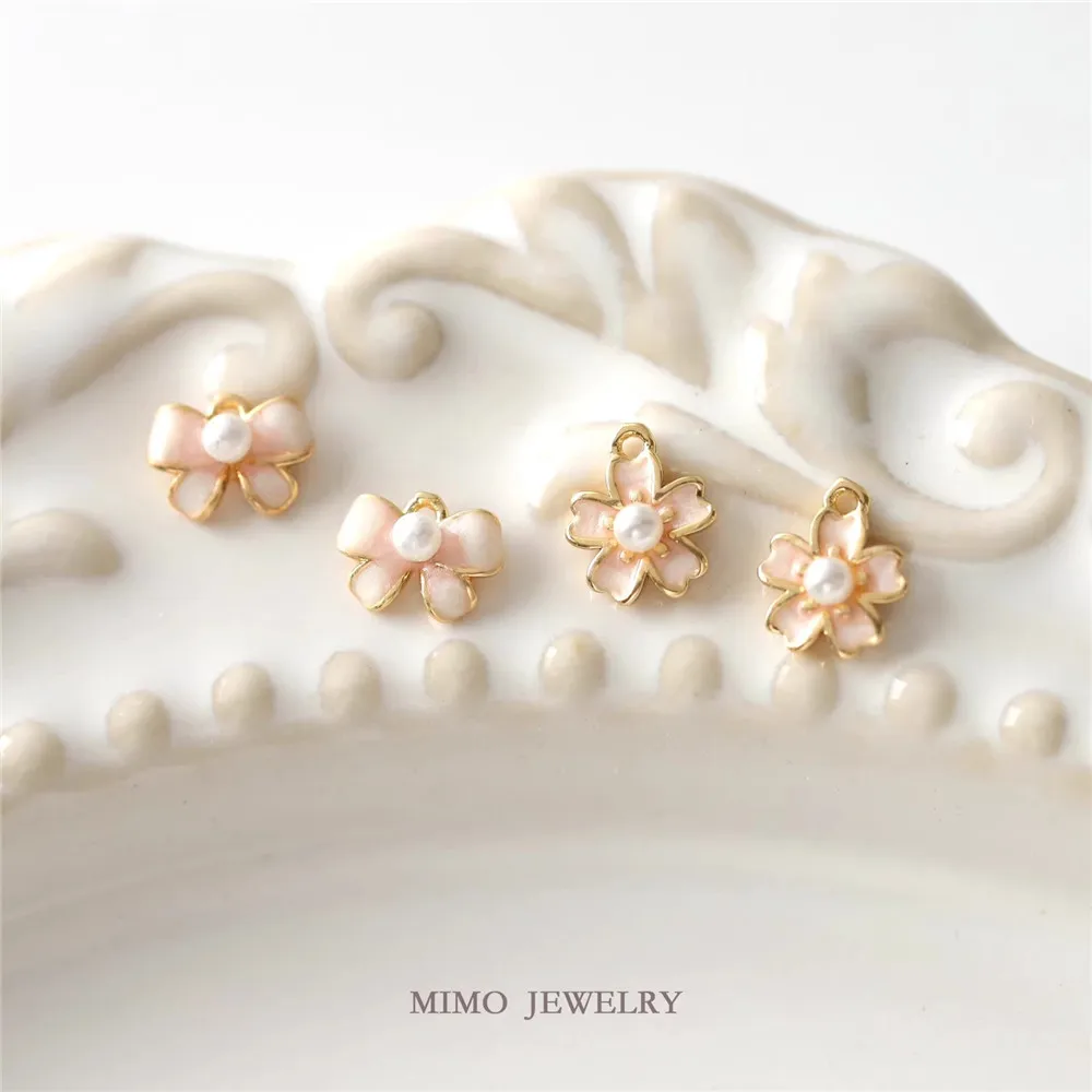 

Copper-plated Real Gold Mini Compact Imitation Pearl Bow Cherry Blossom Pendant DIY Necklace Bracelet Handmade Charm Accessories