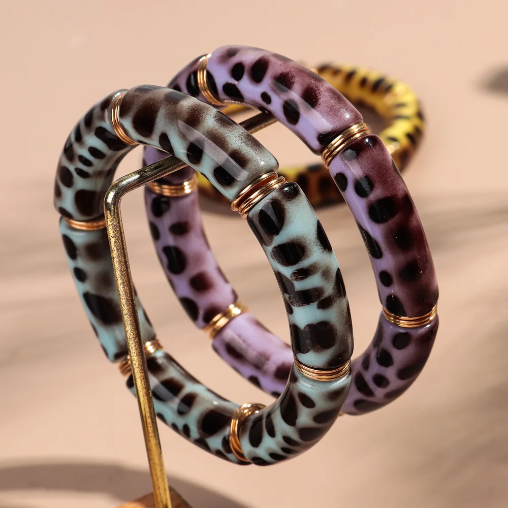 Vintage Acryl Leopard Elastische Gebogene Rohr Perlen Armbänder Neue Stretch Dicken Armreif frauen Mode Schmuck Geschenke – Detail 5