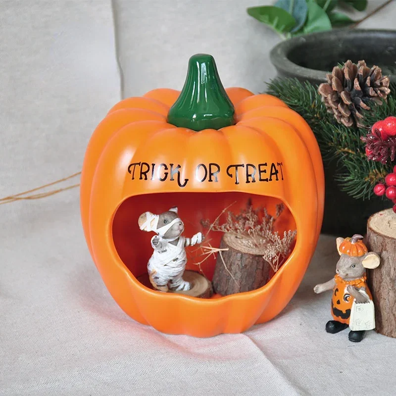 

Halloween Home Garden Scene Ornaments Painted Hollowed-out Ceramic Pumpkin Decorations for Home Living Room Decoration