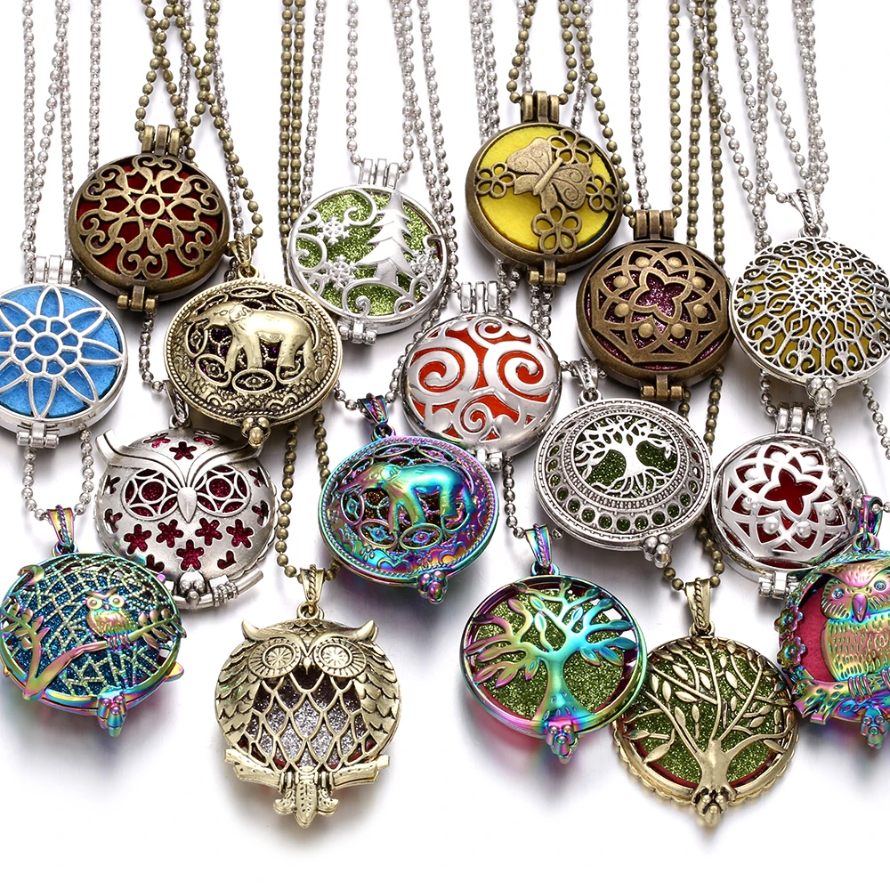 New Aroma Kaleidoscope Retro Necklace Antique Locket Pendant Magnetic Perfume Essential Oil Diffuser Locket Aromatherapy Jewelry