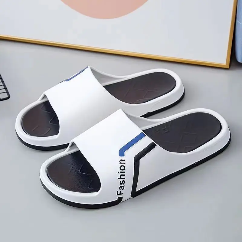 2024 New Men's Summer Casual One Word Slipper Soft Sole Non Slip Home Casual Slipper Beach Slippers Bathroom Slipper