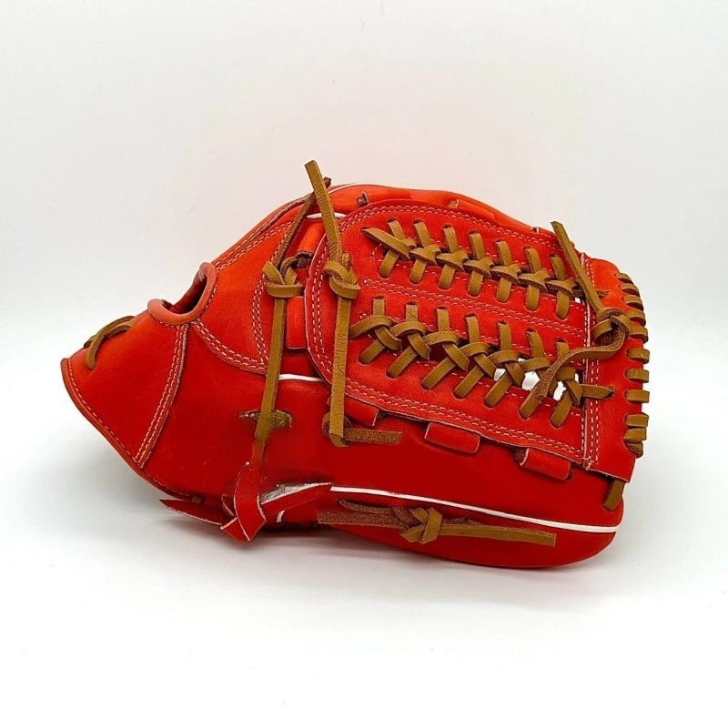 All cowhide baseball gloves softball gloves
