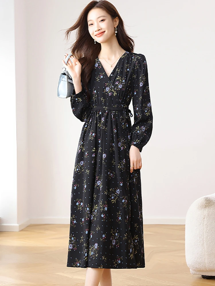 2025 negro Floral de manga larga con cuello en V vestido Midi mujeres Vintage Hepburn vestido de graduación primavera otoño coreano ceñido al cuerpo Festival Vestidos
