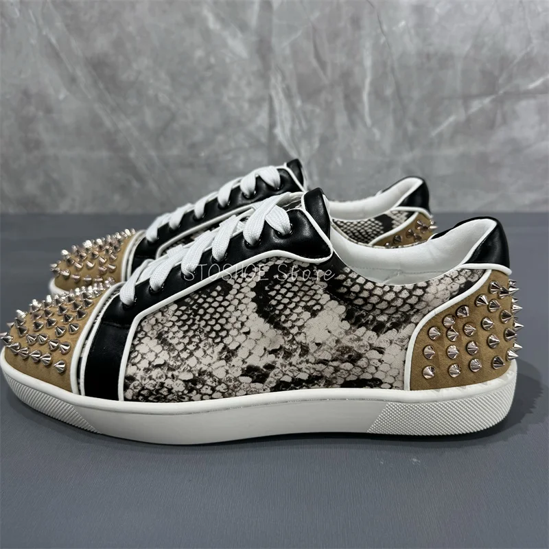 

Snake Print Lace Up Casual Shoes for Men and Women Rivets Decor Sports Shoe Sneakers Brand Handmade High Quality Plus Size 47