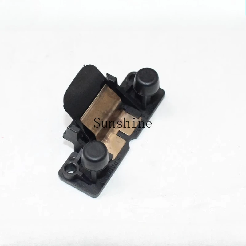

Applicable to find 34 sunroof handle buckle sunshade handle fixed sunroof rail clip