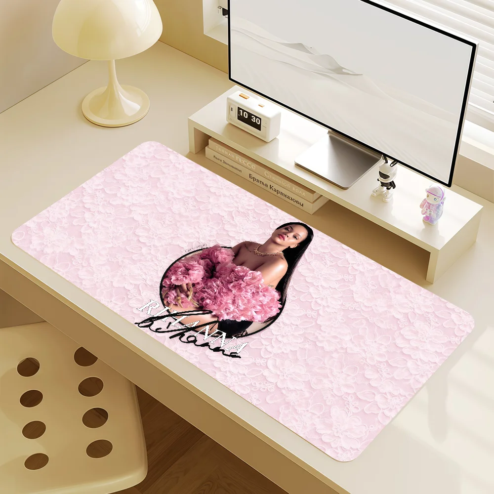 Singer Mouse Pad MousePad Non-slip Lockedge Office Student Gaming Thickened Large Writing Pad R-RIHANNA Cushion