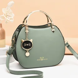 Fashion Girl Crossbody Bag Cute Cat Pendant Shell Bag Shoulder Bag Women's Fashion Metal Top Handle Handbag