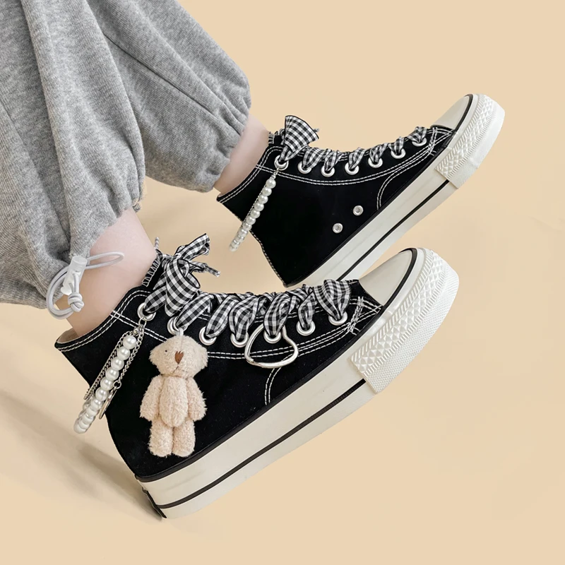 Amy and Michael Sweet Lovely Girls Students Casual Tennis Sneakers Kawaii Anime Bear Dolls Hand Made Cavas Shoes Women High Tops