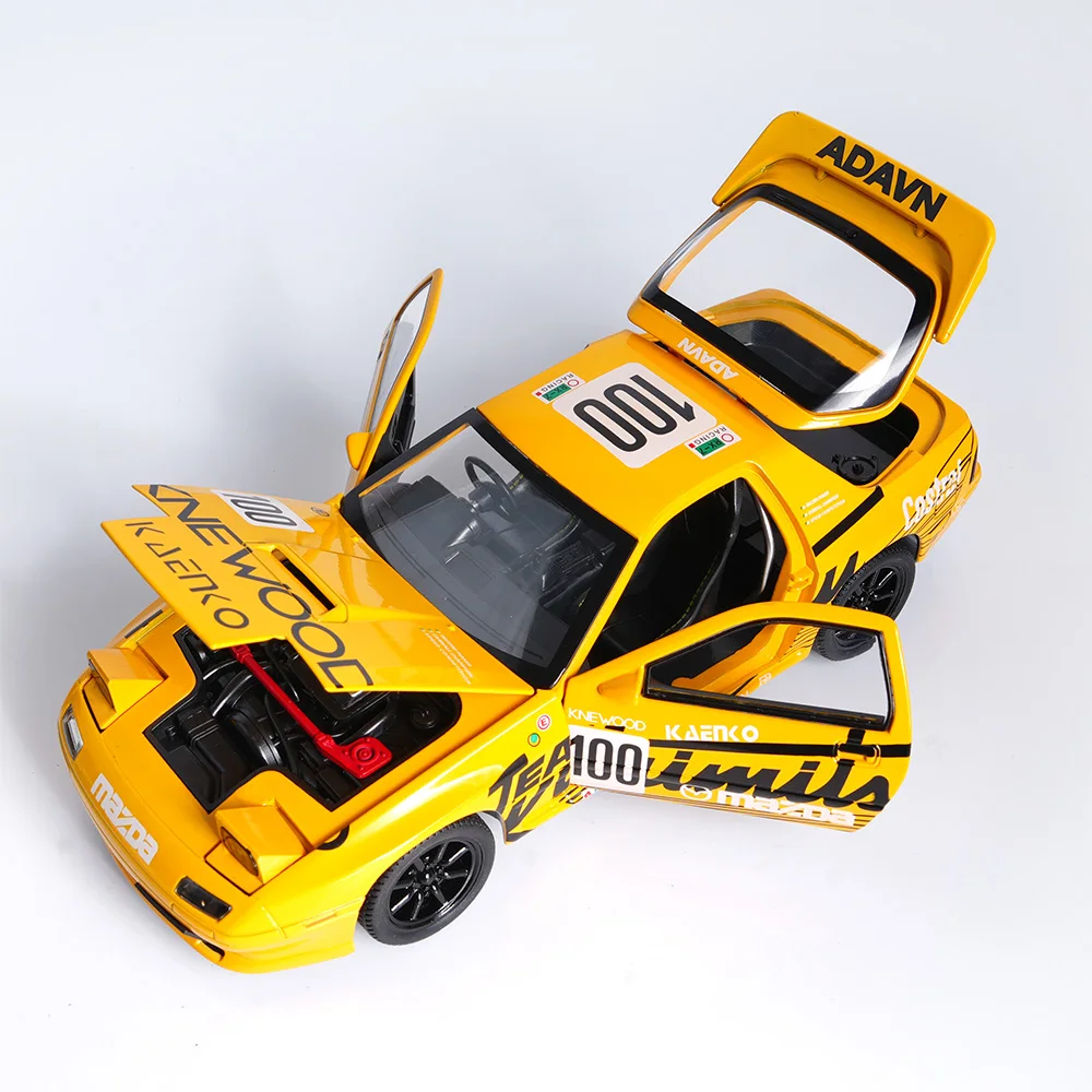 Toy cars, 1/24 ratio Brand Vehicle Model RX7-FC Die-cast metal model cars , Adults model car Collecting Valentine's gifts for ad