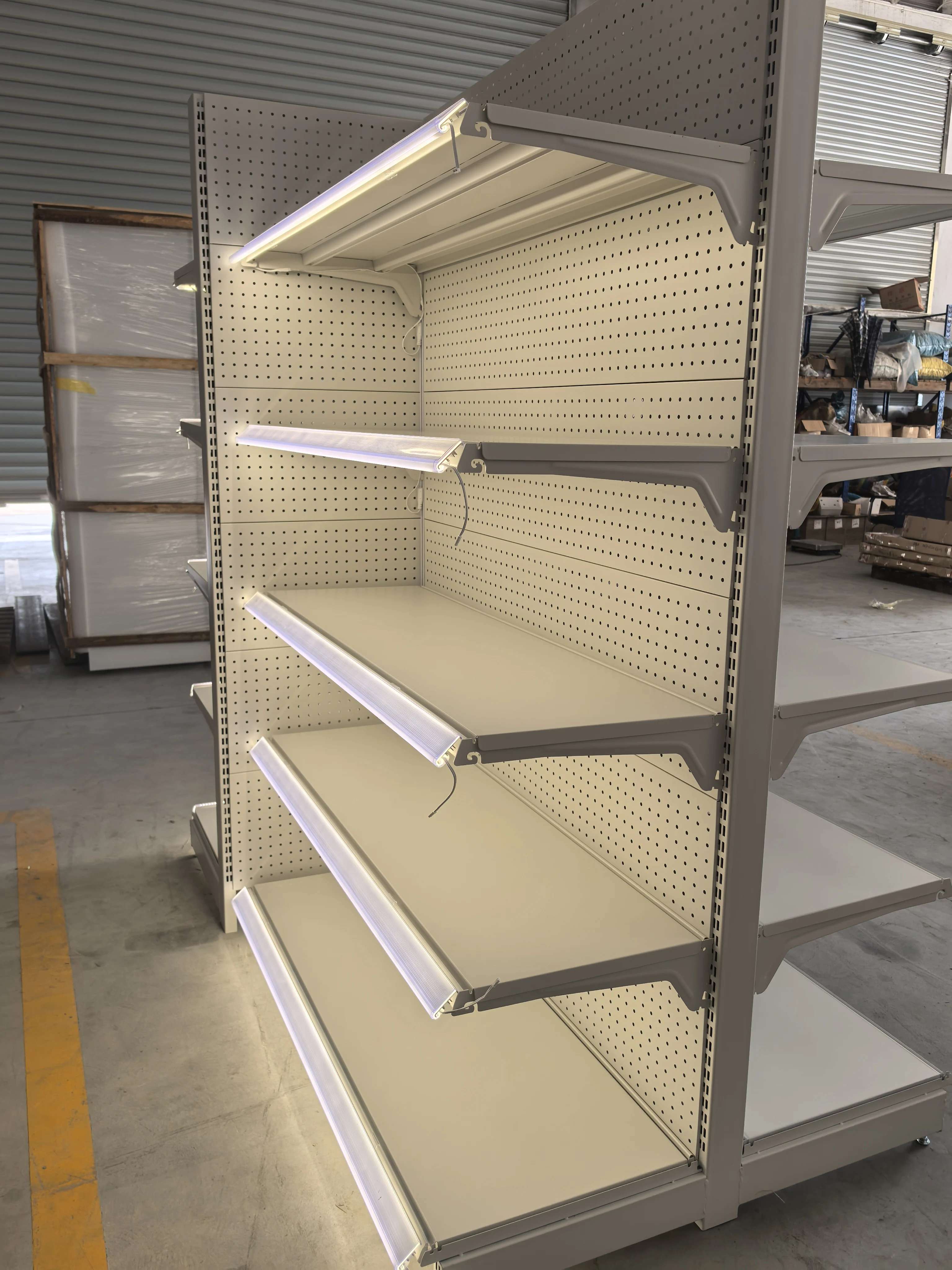 Supermarket shelves Light shelves Hanging baskets Double-sided shelves for grocery storage