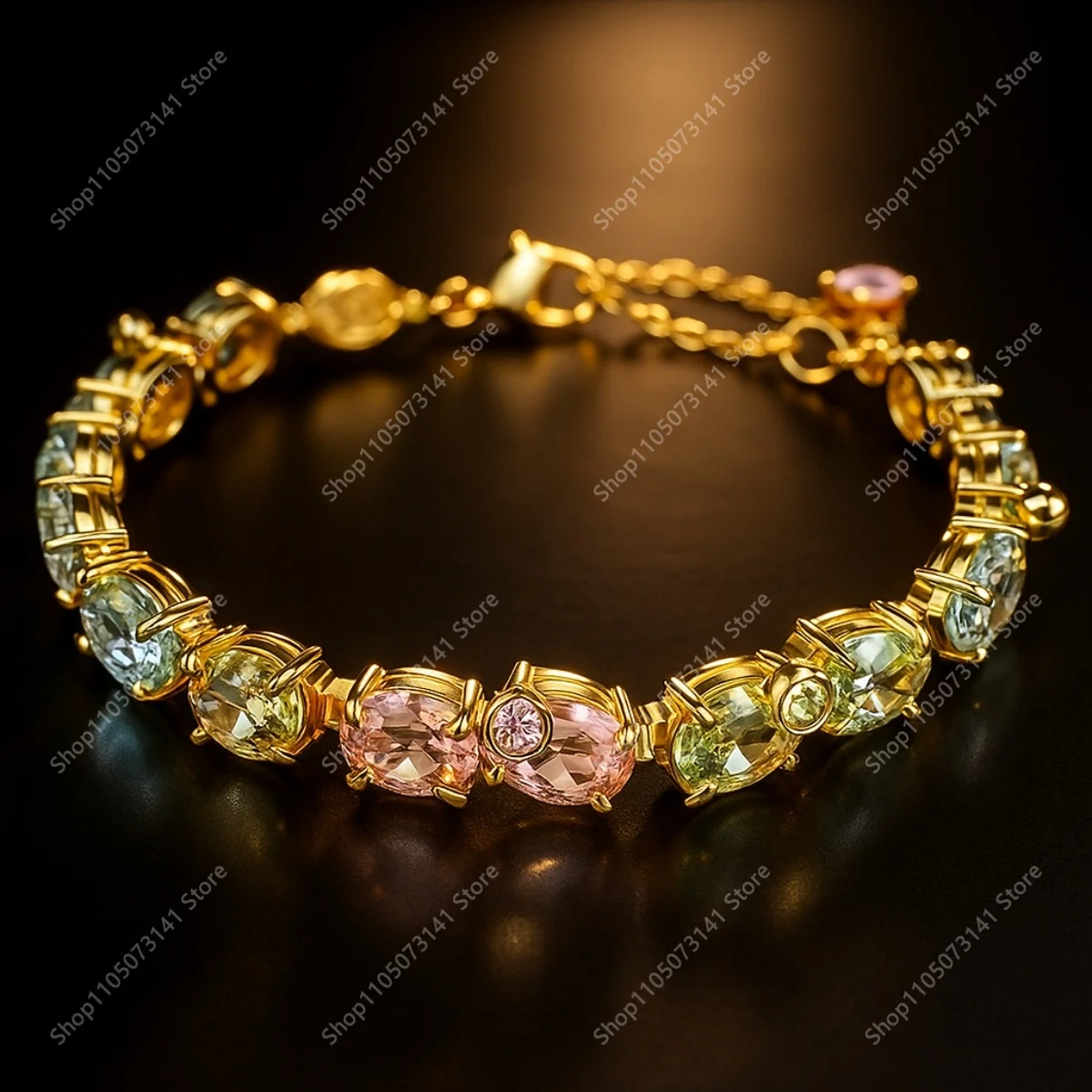 

Fashionable luxury dream gold color high-end bracelet party versatile jewelry for the workplace - birthday gift