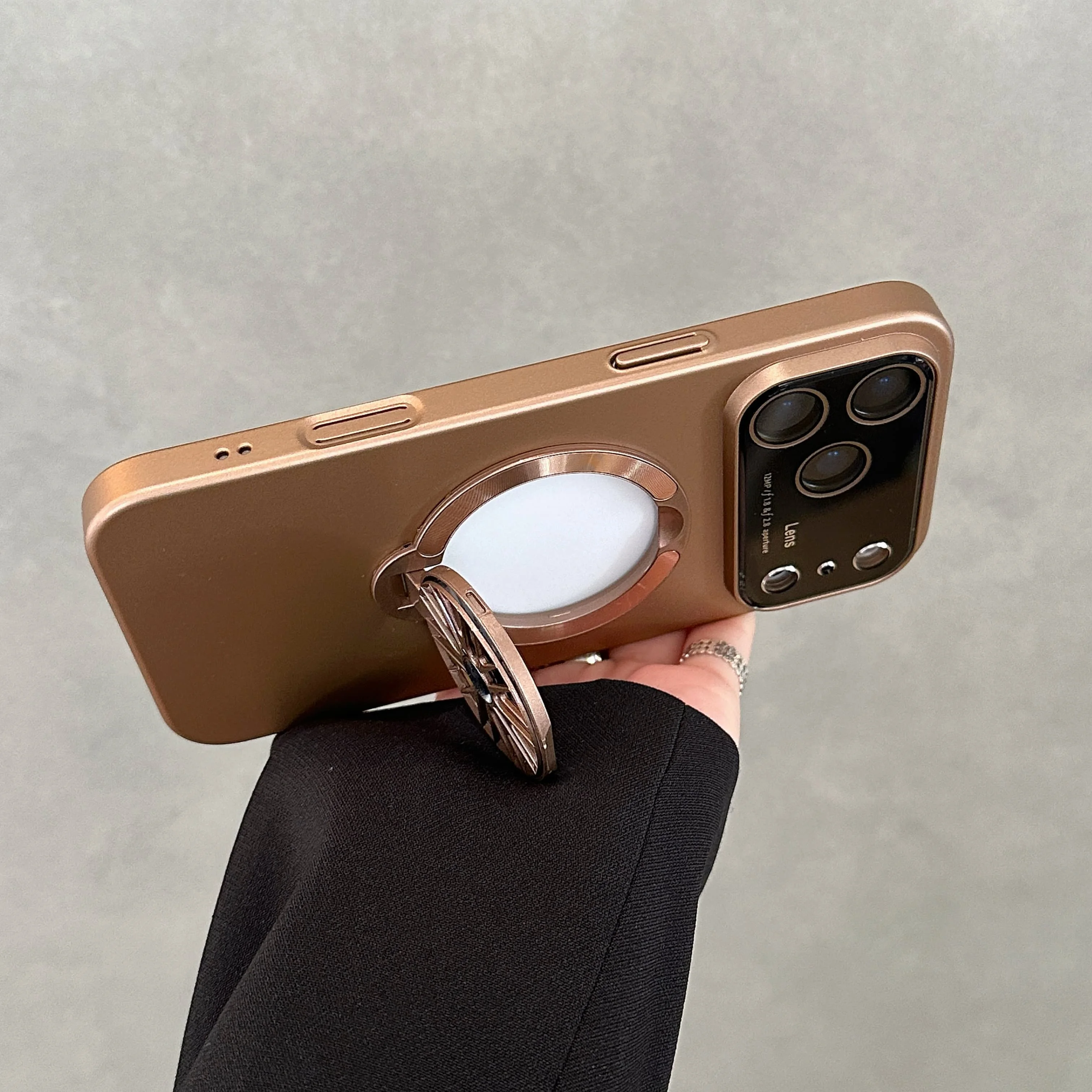 حافظة هاتف مغناطيسية من أورورا بورياليس لهاتف آيفون 17 برو ماكس 17 16 15 14 13 برو غطاء خلفي مقاوم للصدمات