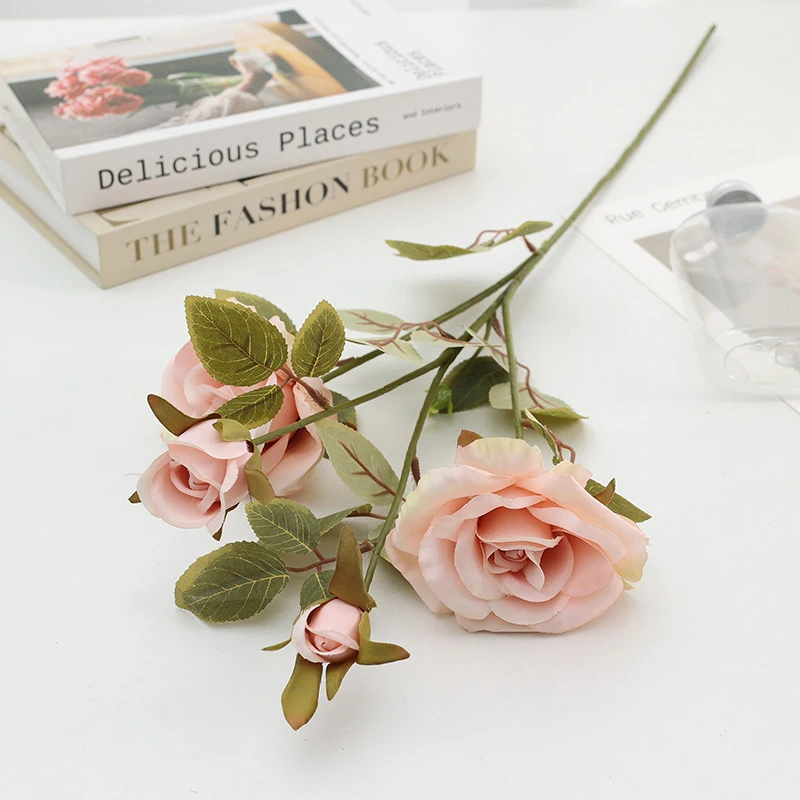 Simulation von vier Großhandel Rosen Hochzeits saal Straße Layout Rosen Home Fenster Display gefälschte Blumen