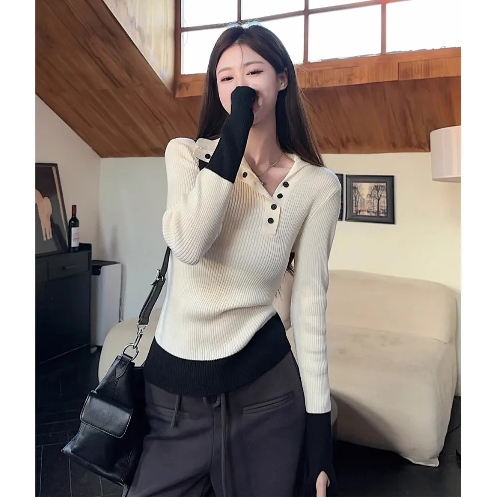 스몰 니치 디자인, 컬러 블록 스플라이싱, 대각선 라펠 니트 베이스 셔츠, 여성용 가을 슬림핏, 이너 긴팔 탑