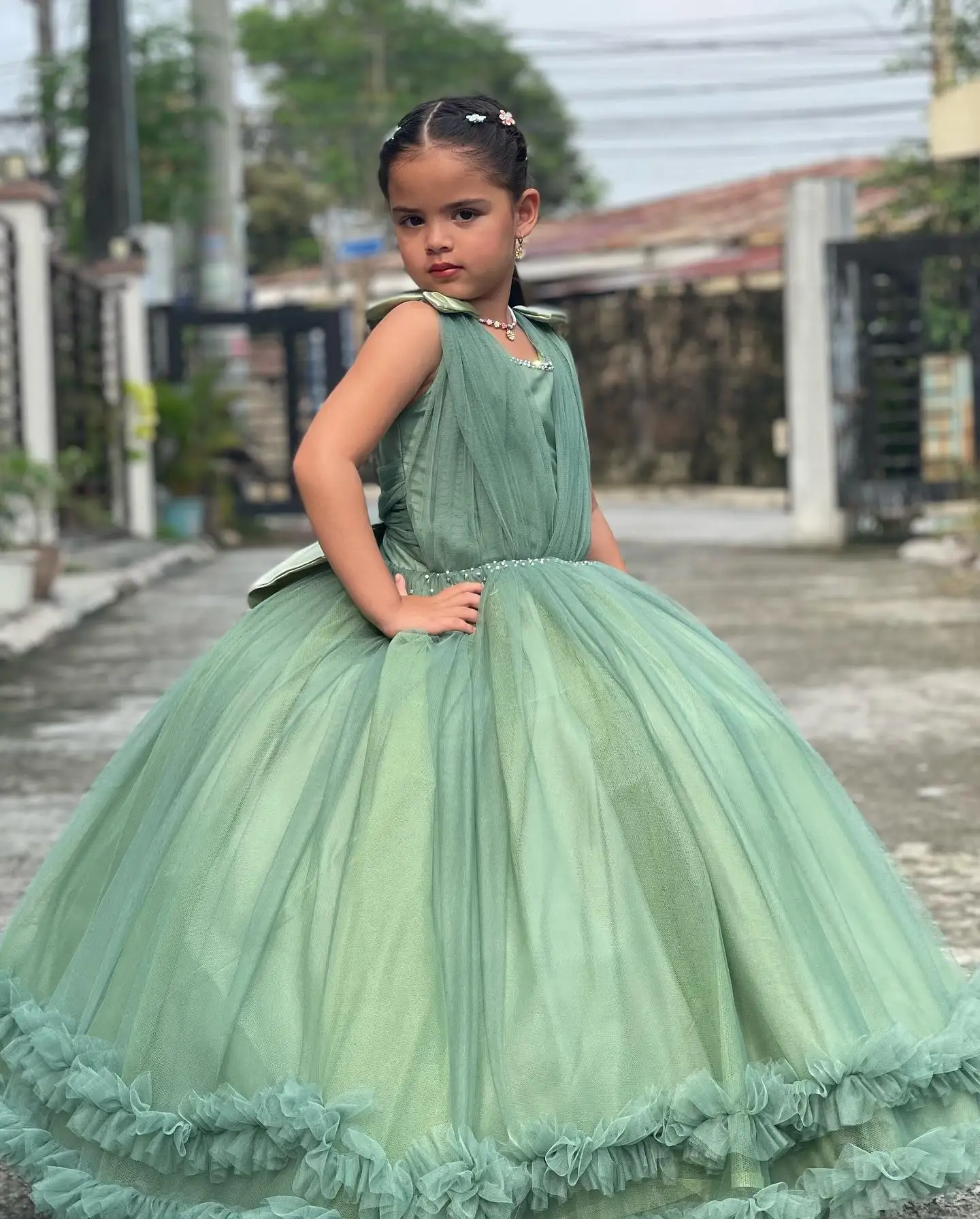 Vestido de princesa de flores para niña, vestido de fiesta de boda, vestido de baile verde, vestido de primera comunión, lazo grande en la espalda