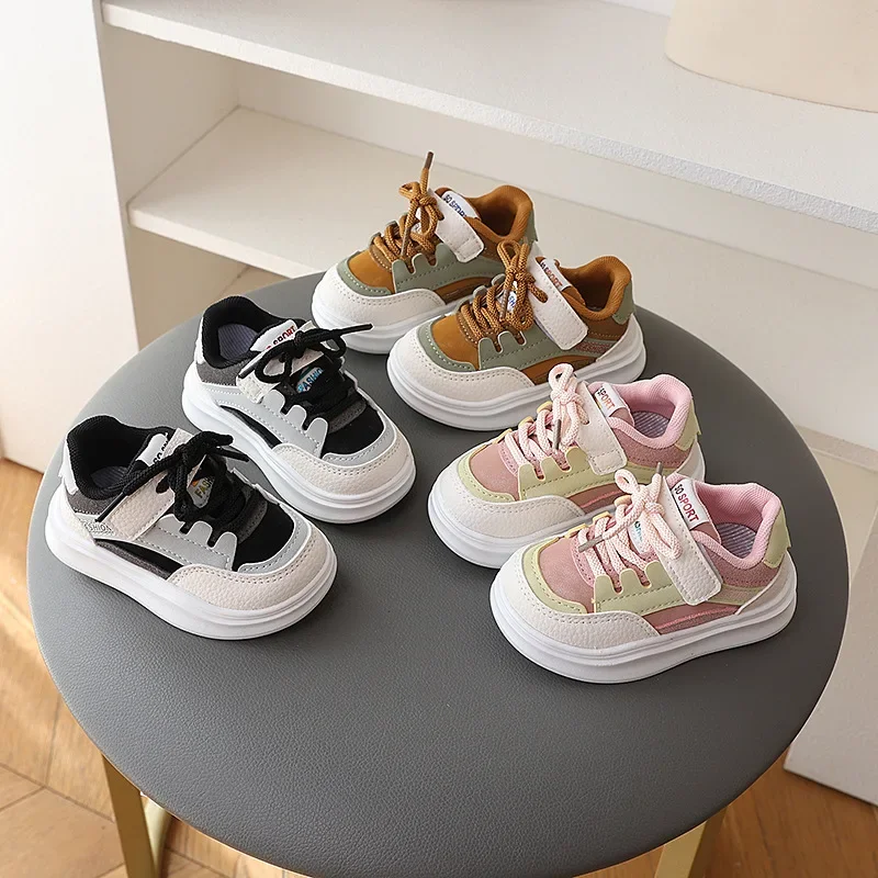 Nuove scarpe da ginnastica da ragazza Moda versatile Comfort Sneaker da bambino Suola morbida antiscivolo Scarpe da ragazzo leggere Scarpe da ragazza casual da principessa autunnale