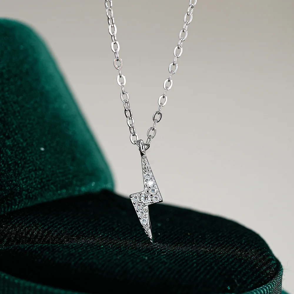 

Full Diamond Collarbone Necklace for Women, 18K Gold Inlaid Necklace for Women, Moissanite Lightning Platinum PT950 Pendant