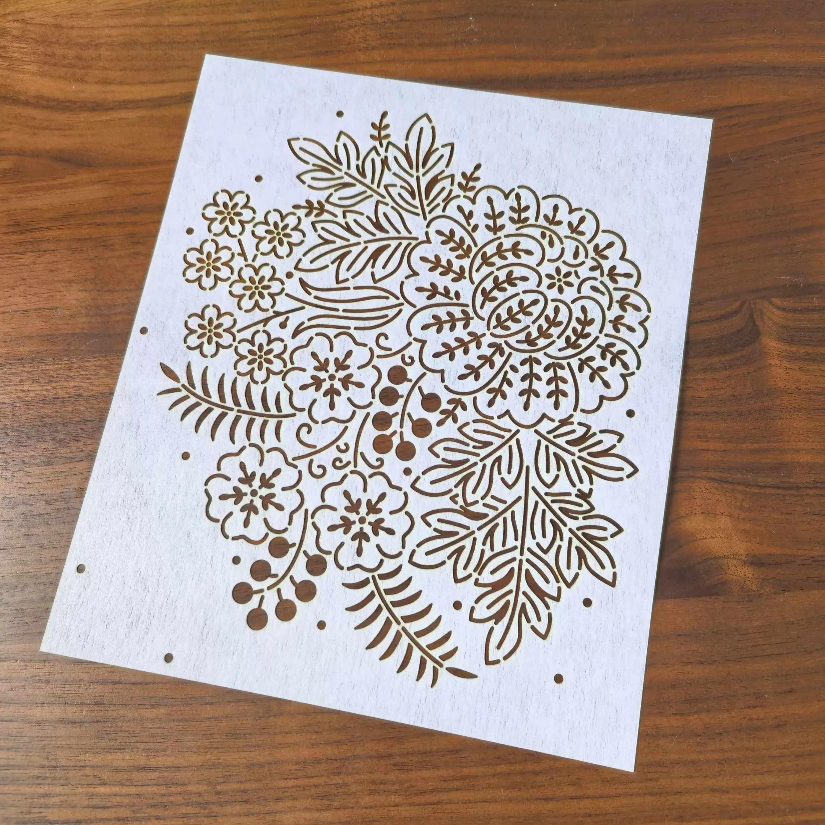 Reusable PET formwork for Embroidery,coaster Fabric Drawing tool Sashiko Template Vintage Floral Embroidery Stencil