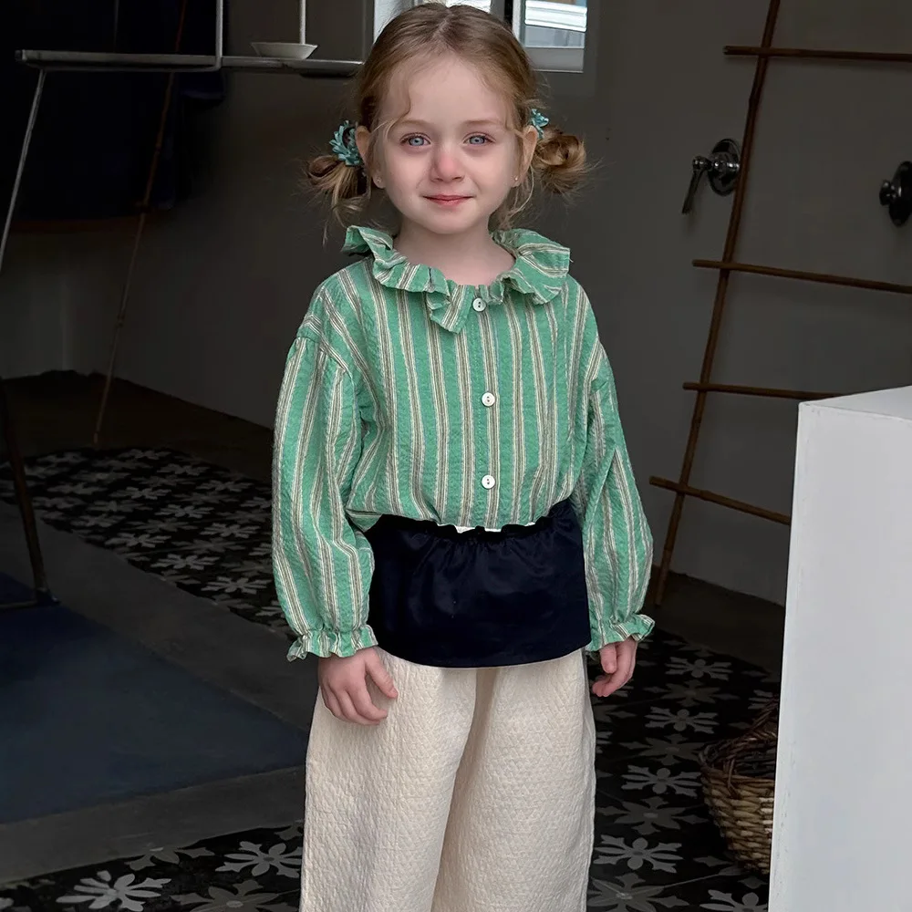 

2025 Autumn New Green Striped Shirt for Girls with Ruffled Collar and Long Sleeves