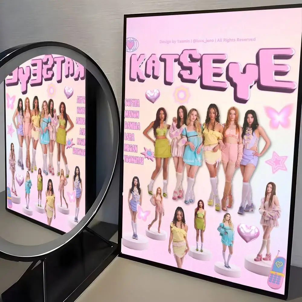 أنثى المعبود مجموعة kpop الفرقة K-Katseye ملصق HD الفن لزجة جدار مقاوم للماء غرفة المعيشة المنزلي غرفة نوم بار الديكور الجمالي #5