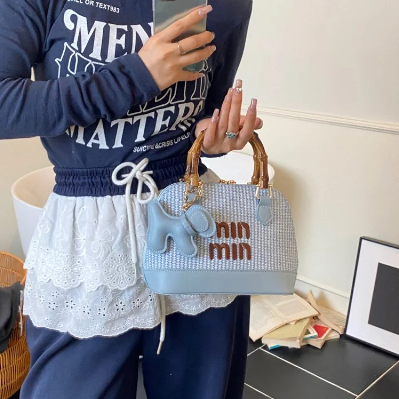

Trendy And Simple Women Crossbody Bag In Soft Leather For Casual Everyday Use And Errands