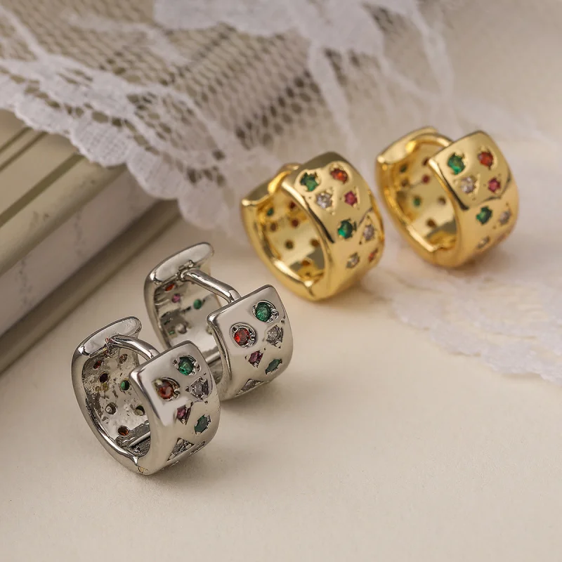

European and American Niche Copper Plated Real Gold Zircon Vintage Geometric Hoop Earrings for Women Internet Celebrity Mini Exq