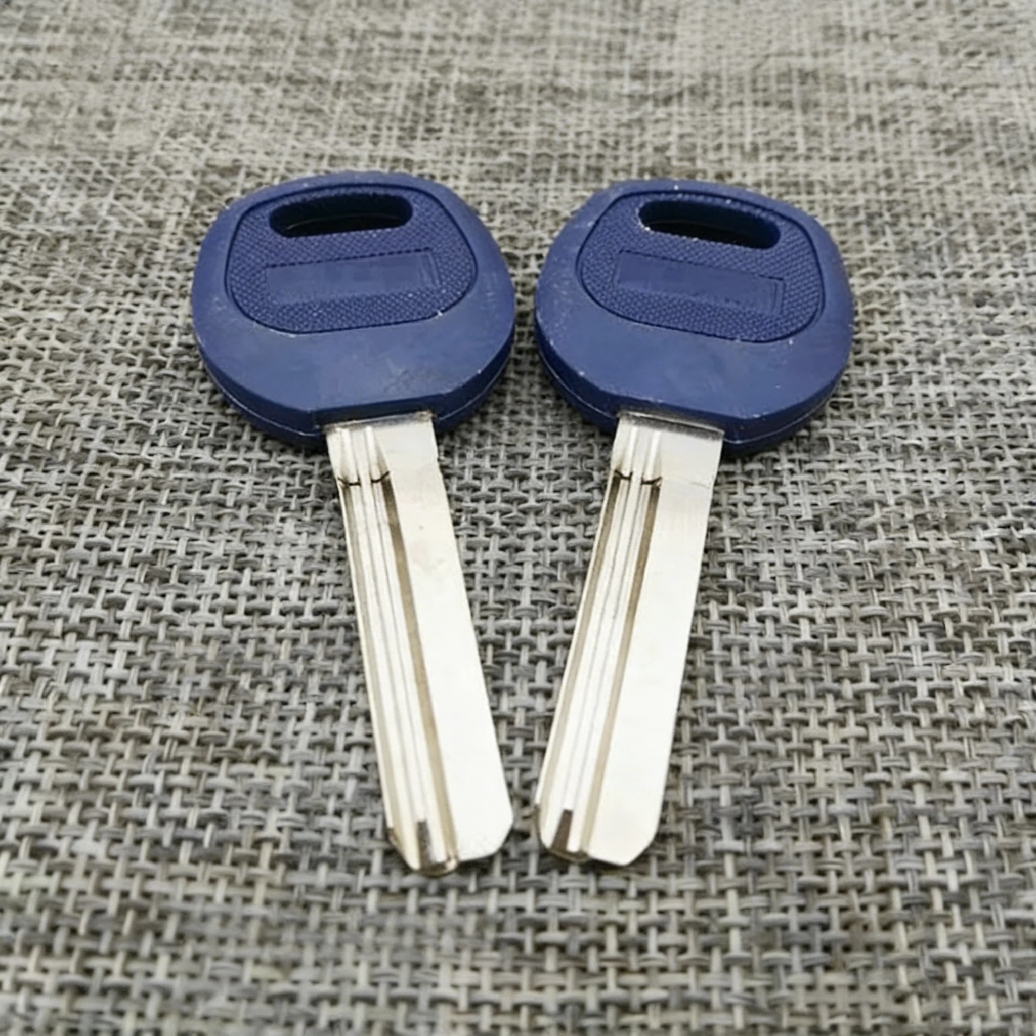 20Pcs Best quality House Home Door Blue Blank Key Locksmith Supplies Blank Keys SJAG205