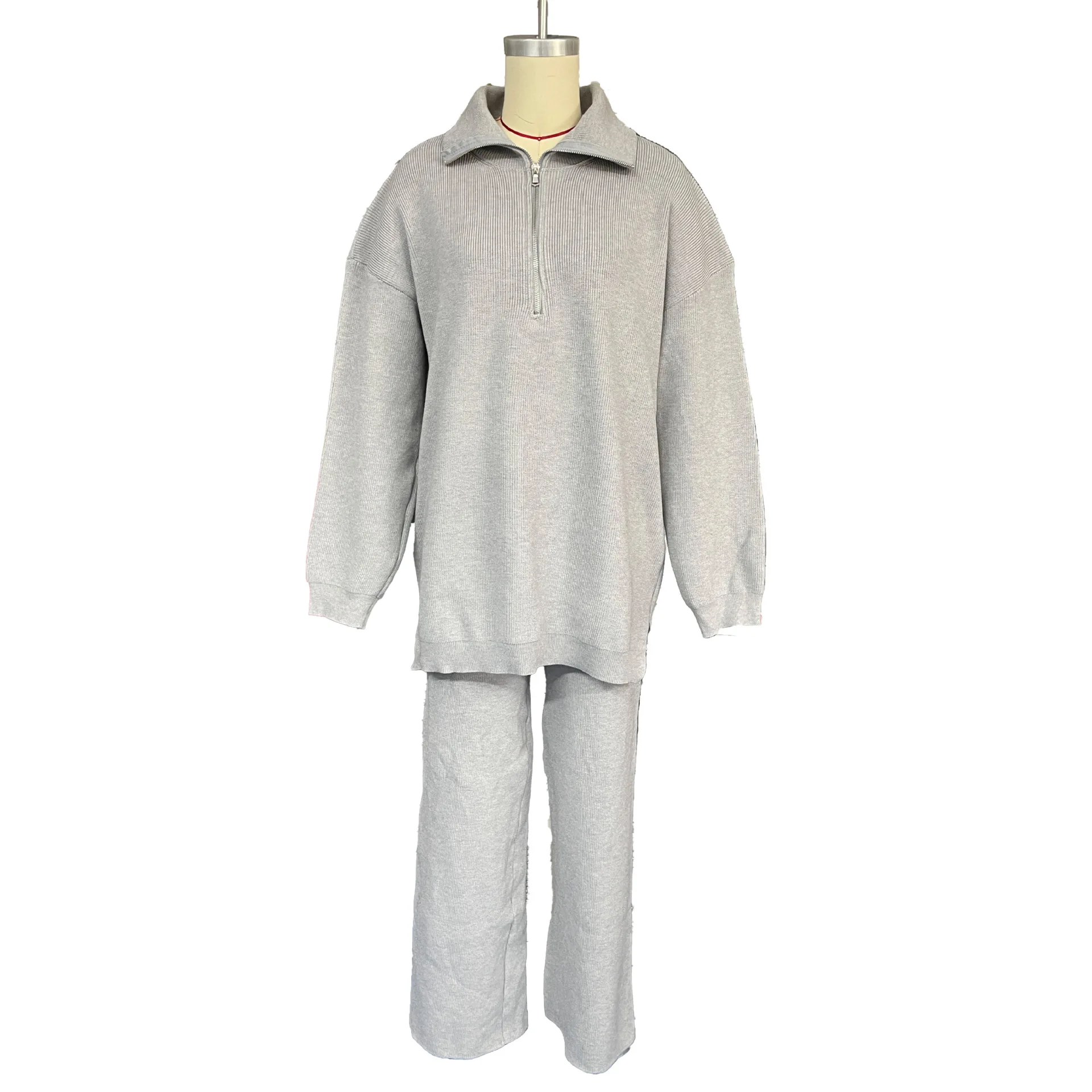 Setelan Dua Potong Wanita Musim Gugur dan Musim Dingin dengan Sweater Setengah Resleting Warna Solid yang Sederhana dan Elegan serta Celana Panjang Rajut Lurus.