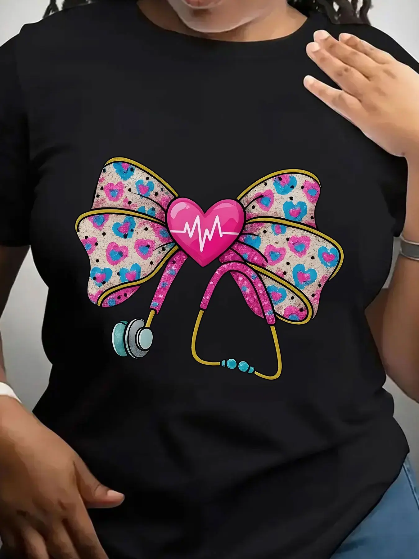 Women's Trendy Crew Neck T-Shirt Pink Heart Bow Stethoscope Print Suitable for Casual Sportswear