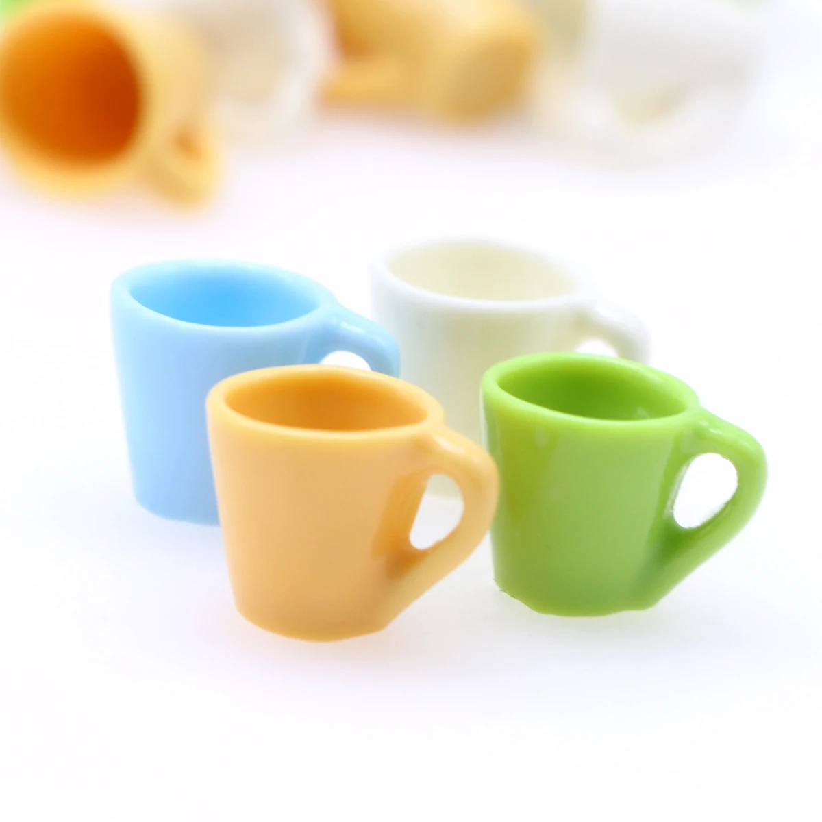 5Pcs/Bag Dollhouse Mini Colorful Resin Coffee Cup Mugs Tea Cup Miniature Simulated Home Kitchen Dining Table Furniture Model Dec