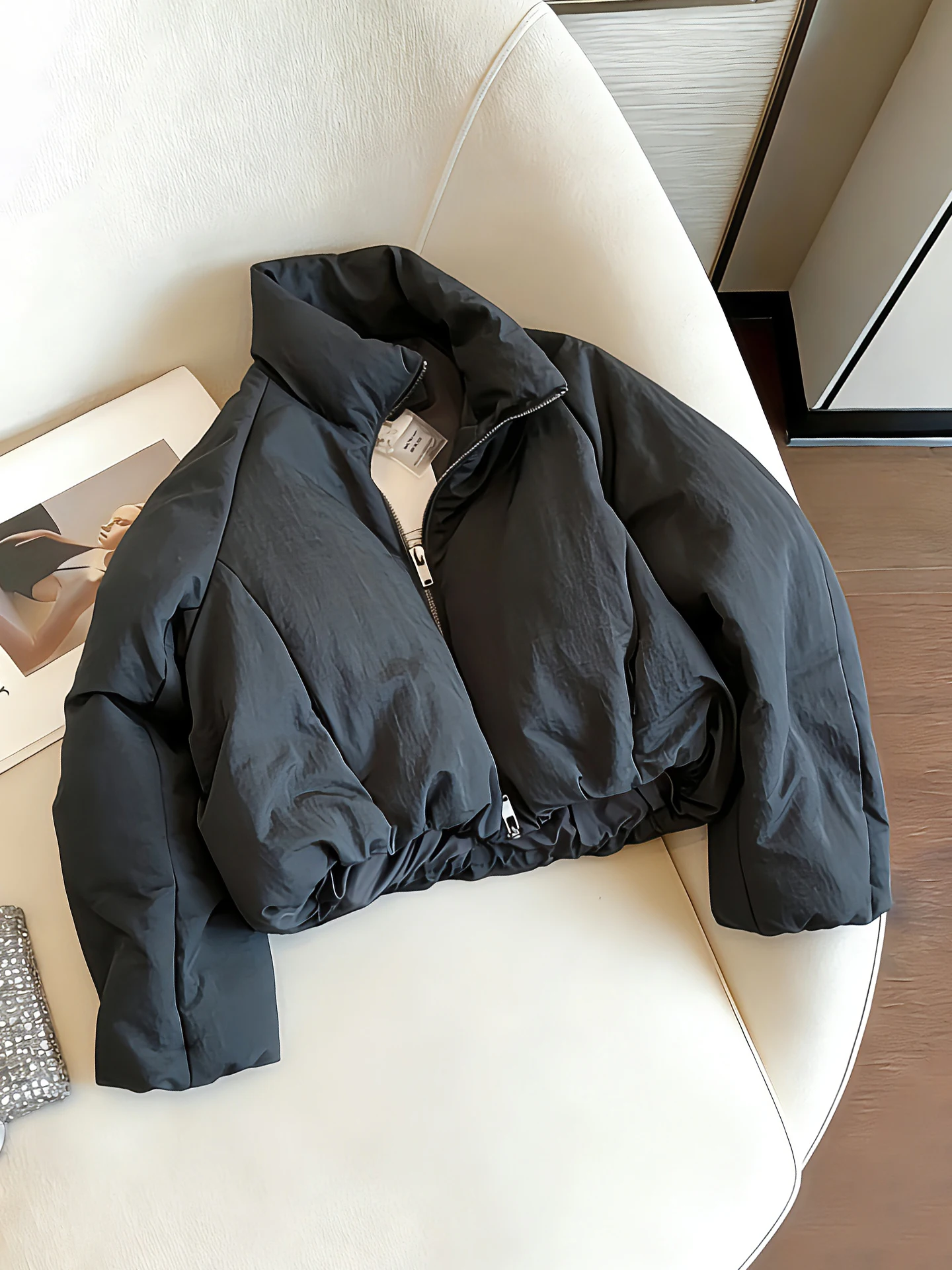Retro Black Stand Collar Short Cotton Jacket Thickened Warm Women's Autumn Winter Fashionable Versatile Cotton Coat