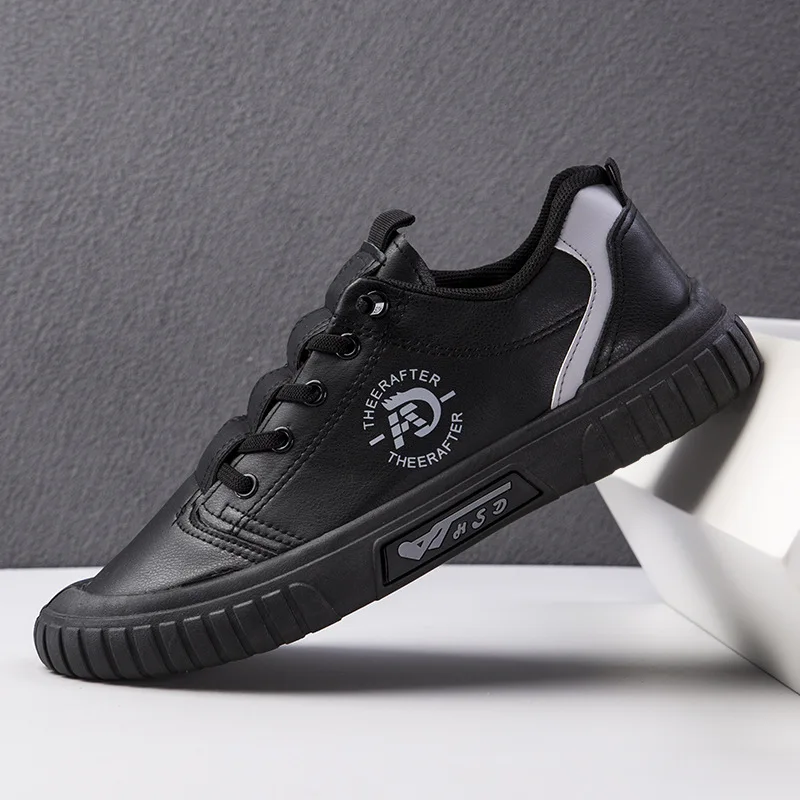 2023 New Men's Shoe Fashion Casual Sports Single Shoe Leather Top Men's Shoe