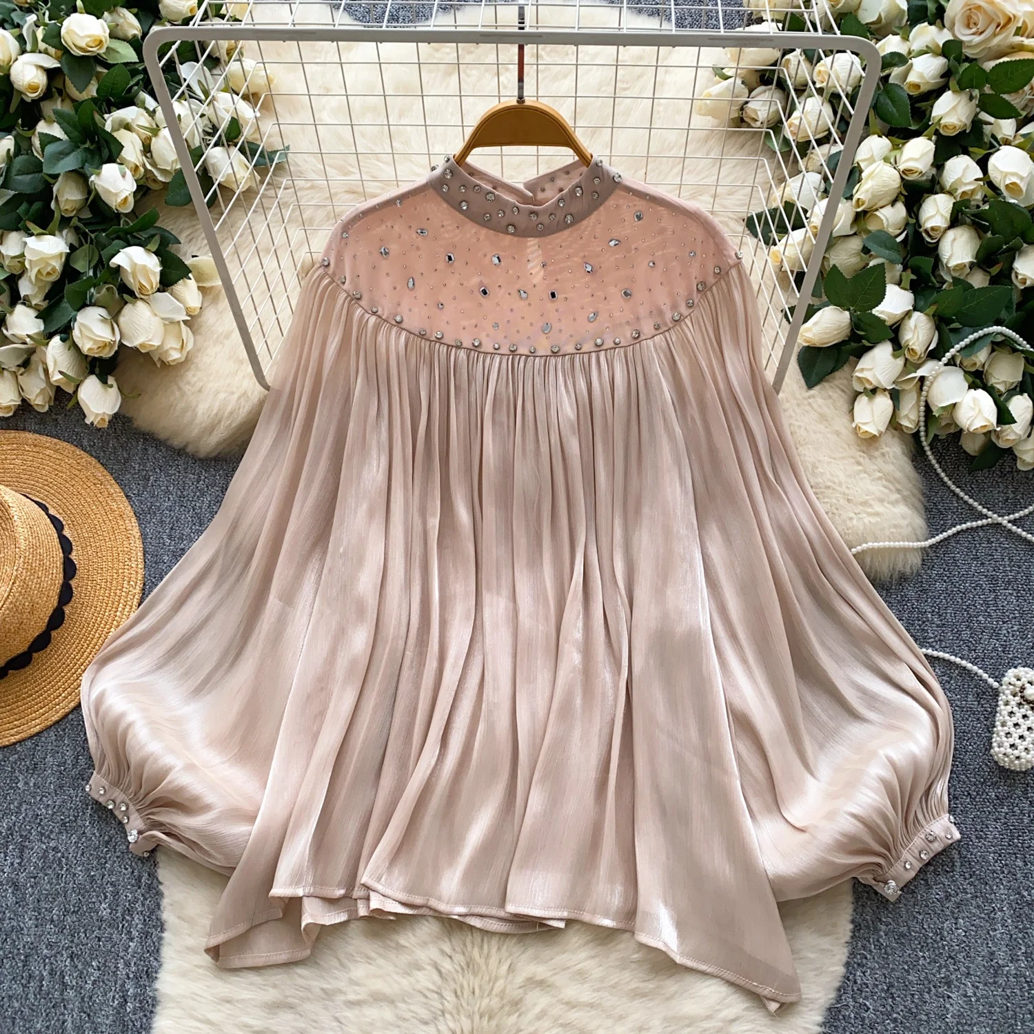 

Clothland Women Retro Beaded Oversized Blouse Long Sleeve Shiny Lantern Sleeve Loose Shirt Female Chic Tops Blusa LB386