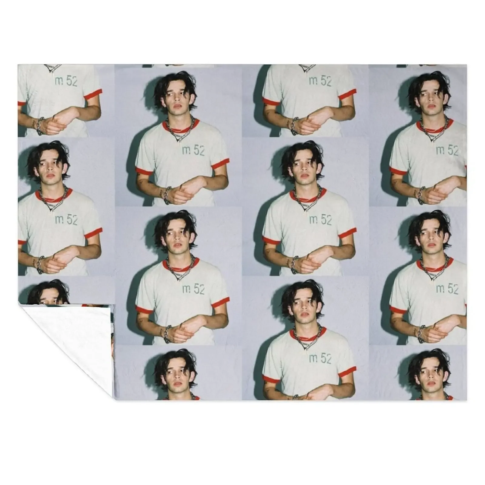 

Matty Healy Throw Blanket Loose Thins Hairy Sofas Blankets