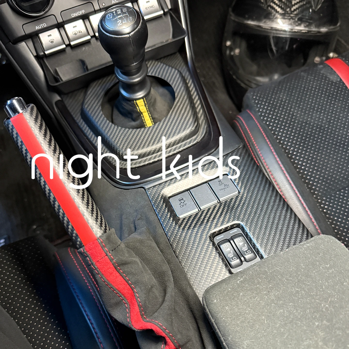 night-kids-pour-2012-2026-toyota-gt86-gr86-subaru-zc6-zd8-brz-poignee-de-frein-a-main-en-fibre-de-carbone-poignee-de-frein-a-main-alcantara