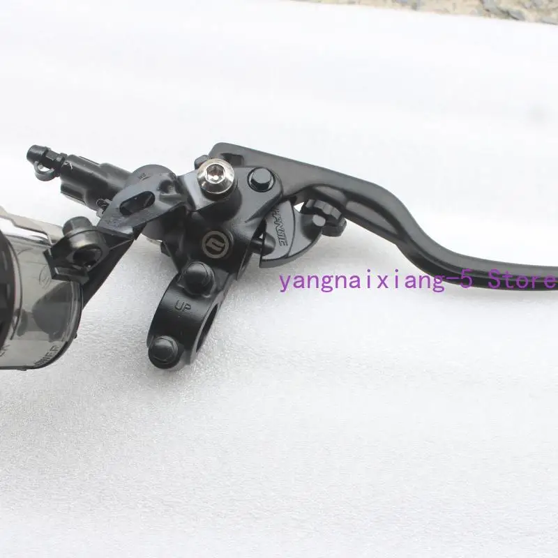 CF Front Master Brake Cylinder Assembly Hand Brake Pump Brake Oil Bottle for CFMOTO NK450 450SR