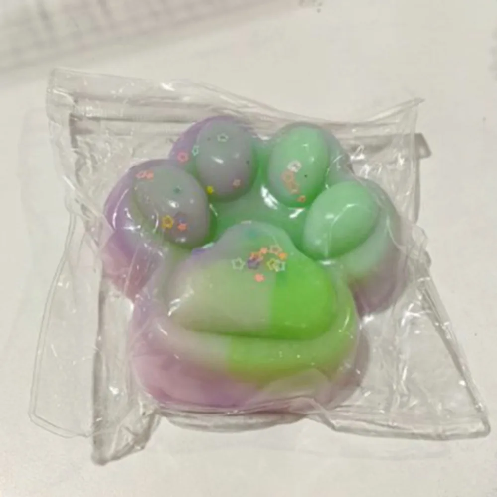 

Novelty Super Large Cat Paw Squeeze Soft Kneading Cartoon Fidget Handmade 3D Cat Paw Pinch Practical Jokes