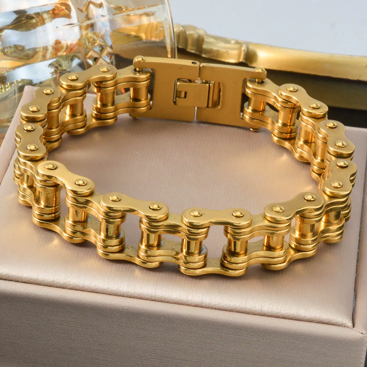 

Stainless Steel Gold Plated Mechanical Chain Bracelet Industrial Luxury Jewelry Unisex Birthday Valentine Anniversary Gift Edgy