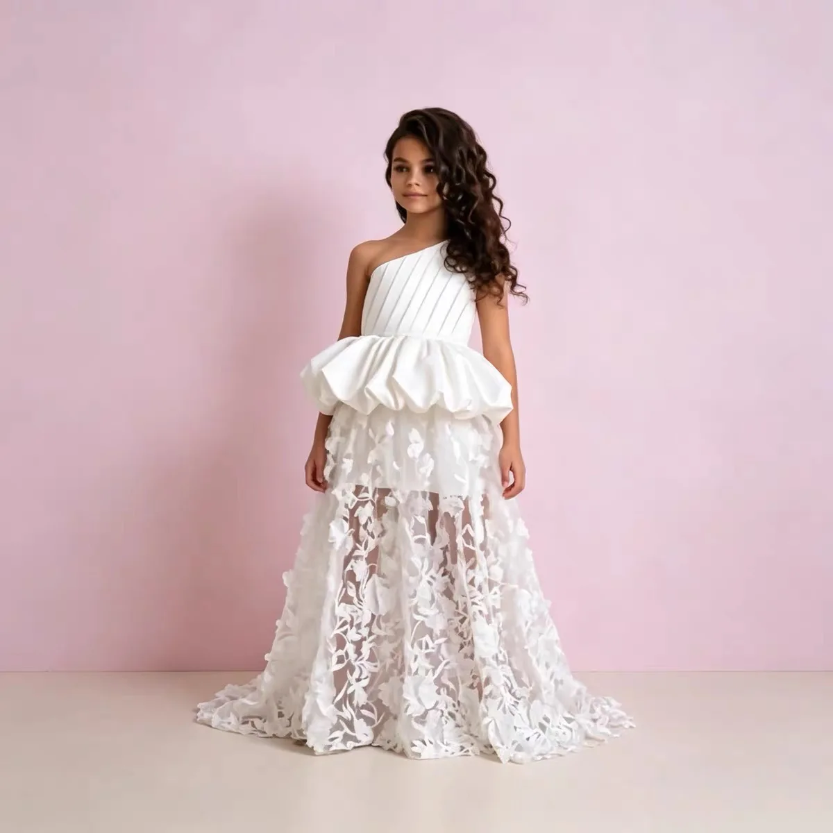 Flower Girl Dress Luxury One Shoulder Satin Bodice 3D Floral Appliques Lace Tulle Train Kids Wedding Formal Birthday Photo Shoot