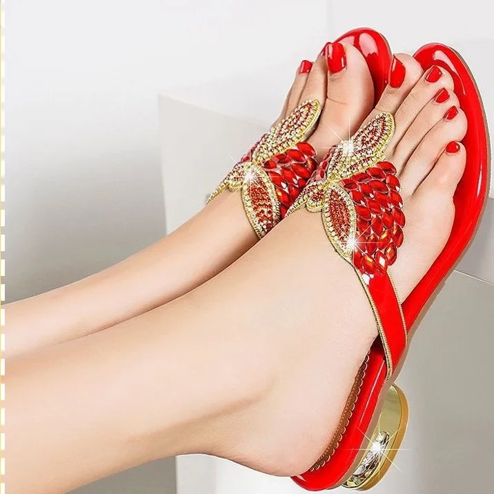 Wasserdiamant-Slipper für Damen – Sommerliche Bohemian-Strandschuhe mit niedrigem Absatz, Urlaubs-Flip-Flops und Sandalen – Neu 2026