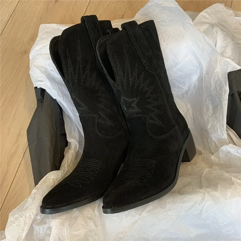 2022  Natural Embroidered Women Boots Leather Handmade Pointed Toe Spike Heel Autumn Winter Boots Cowboy New Western Retro Botas